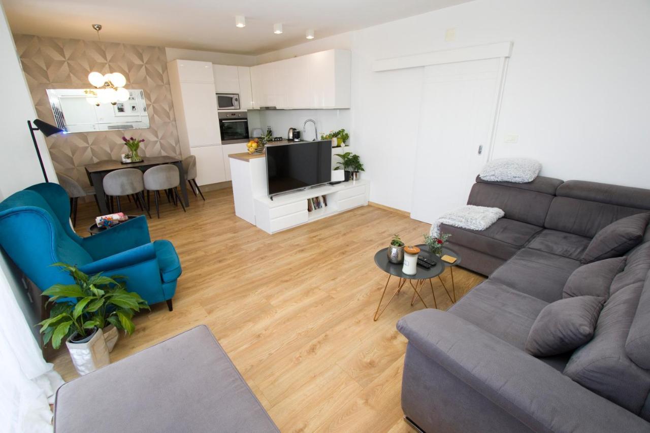 Apartmani Leo-Marin Makarska Esterno foto