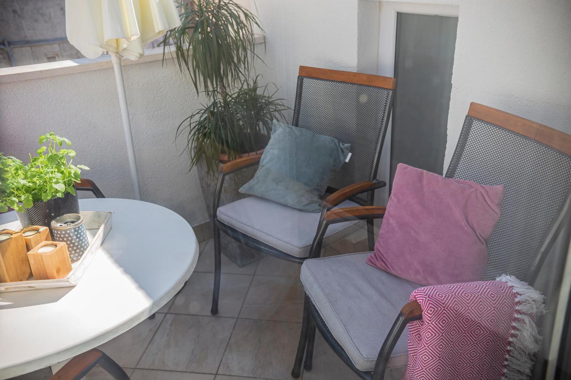 Apartmani Leo-Marin Makarska Esterno foto