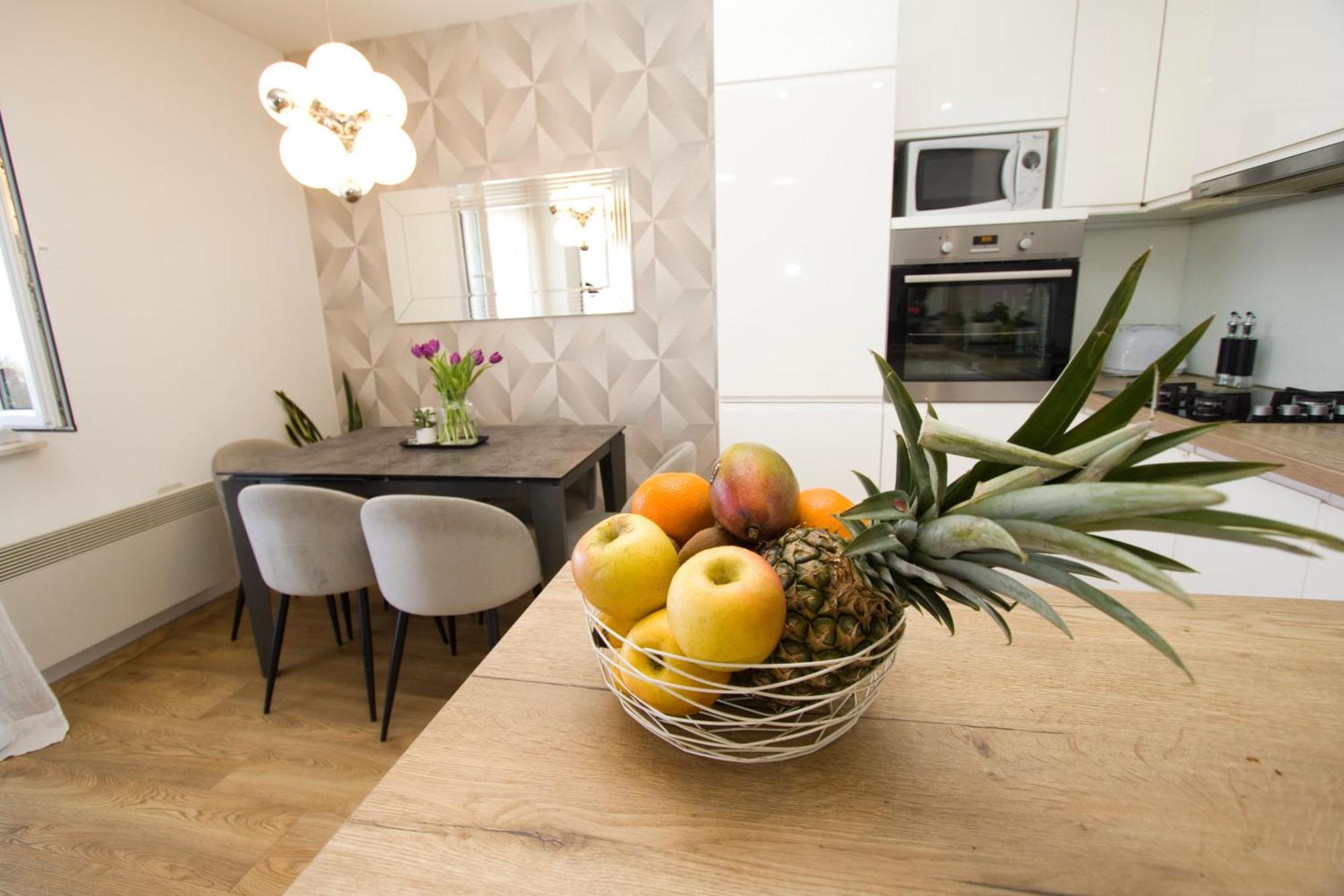 Apartmani Leo-Marin Makarska Esterno foto