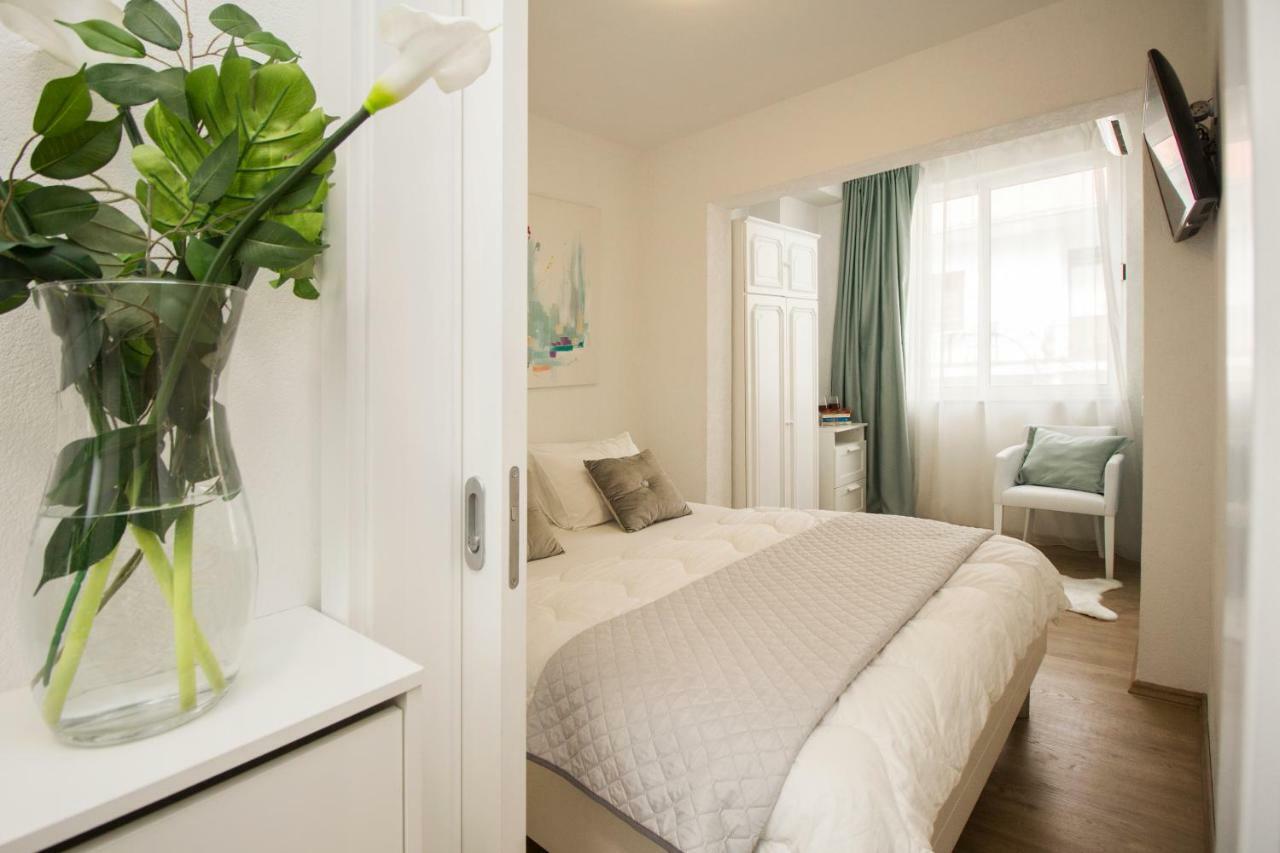 Apartmani Leo-Marin Makarska Esterno foto