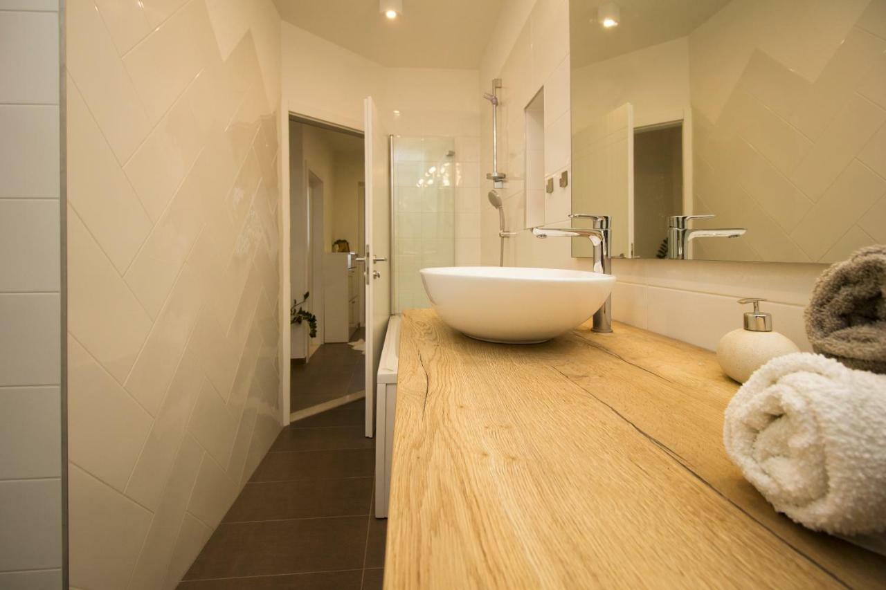 Apartmani Leo-Marin Makarska Esterno foto